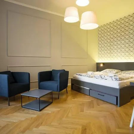 Design Studio Andel, All Historical Sights Walkable Prague Exterior photo